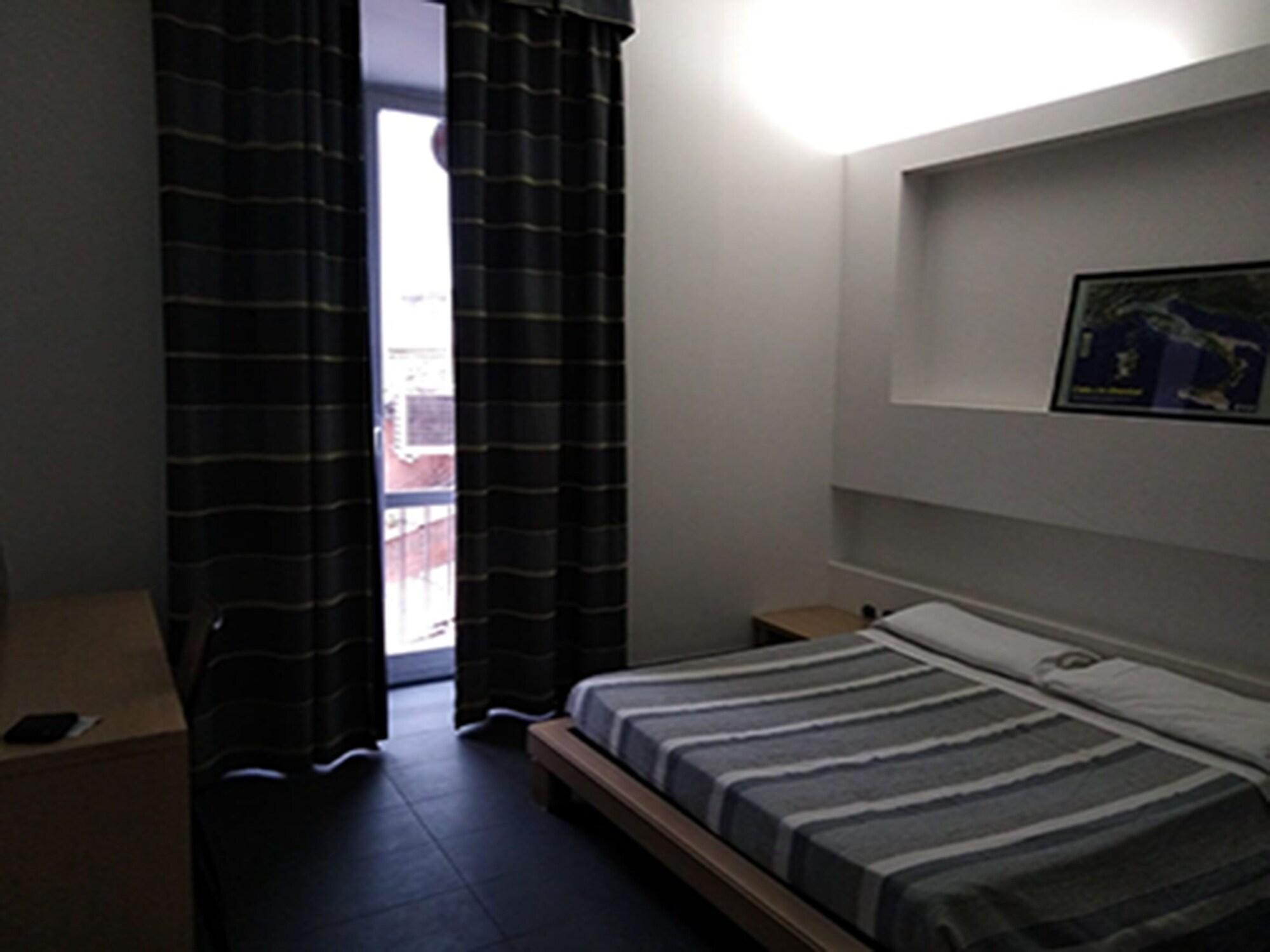 M&J Place Hostel Roma Eksteriør bilde