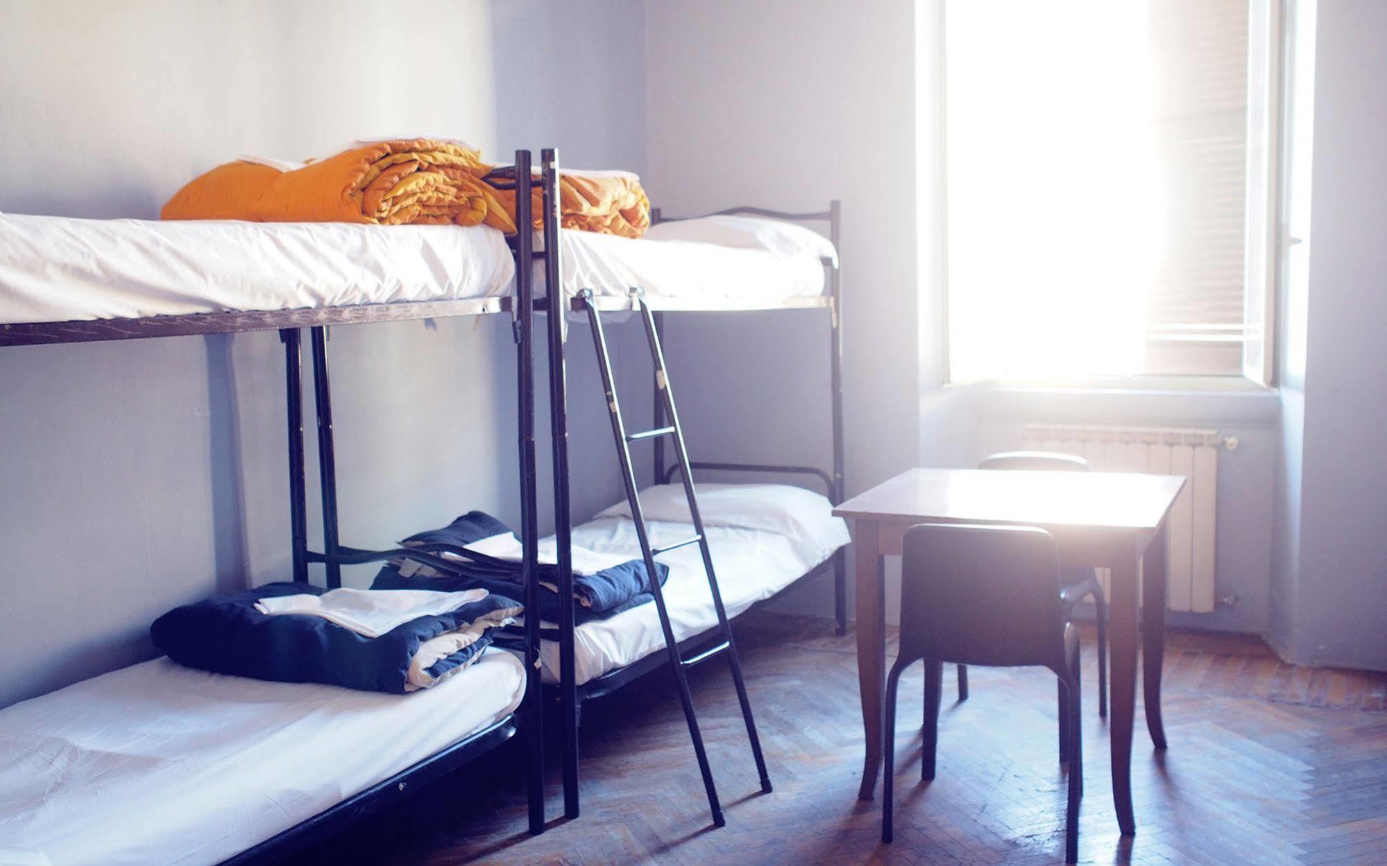M&J Place Hostel Roma Eksteriør bilde